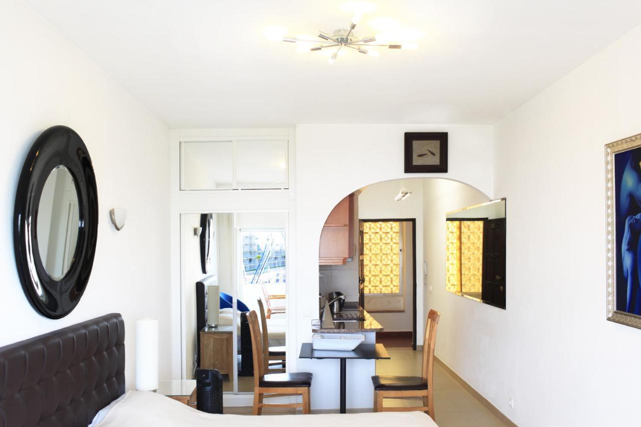 Lagos Main Avenue Studio With Marina View Balcony Εξωτερικό φωτογραφία